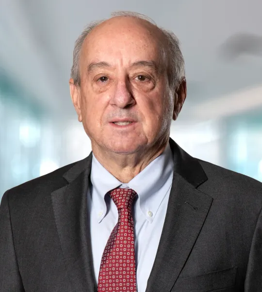<p><strong>Jos&eacute; Tom&aacute;s Guzm&aacute;n Rencoret</strong></p>
<p>Abogado</p>